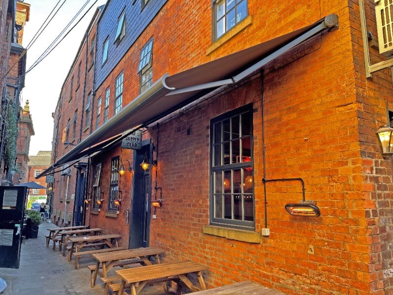 Knikarmscherm Zirkoon 1 - Germa Zonwering