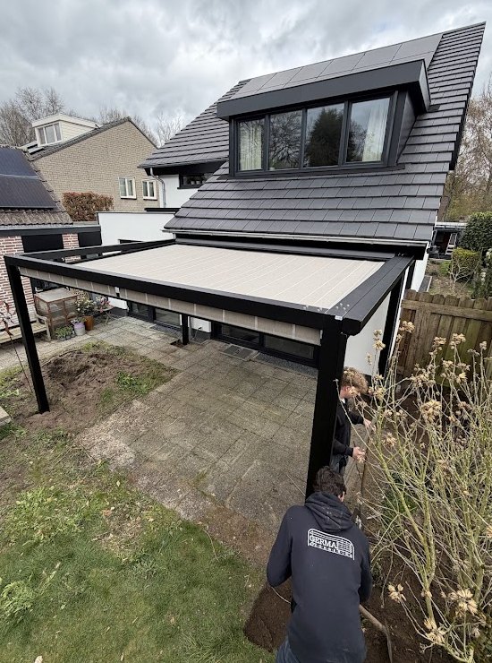 vrijstaande cubola overkapping met screens in vught vrijstaande cubola overkapping met screens in vught